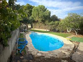 Chalet Adosado en Villanueva de Perales photo 0