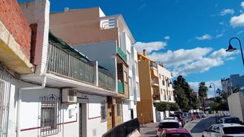 PARCELA CON 2 APARTAMENTOS DE 110 M2 EN LAS LAGUNAS-CERCA CORTE INGLÉS photo 0