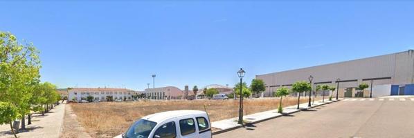 Terreno urbano para construir en venta en Olivenza photo 0