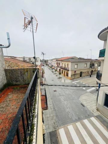 VENTA DE CASA A REFORMAR EN CASAR DE CACERES photo 0