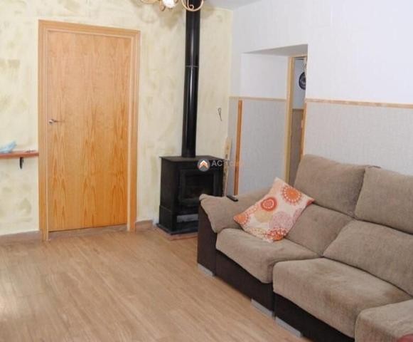 CASA DE PLANTA BAJA EN VENTA EN VALENCIA DE ALCANTARA photo 0