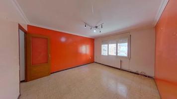 Piso ideal para tu familia, 3 hab en Rubí photo 0