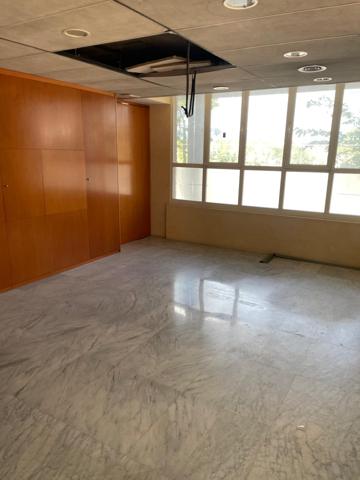 LOCAL COMERCIAL EN RONDA COLLSALARCA photo 0