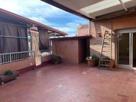 EDIFICIO CON LOCAL Y VIVIENDA PARA REFORMAR A SU GUSTO photo 0