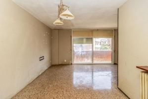 AMPLIO PISO EN CRT.BARCELONA SABADELL photo 0