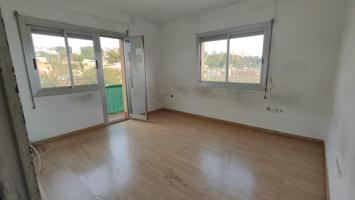 PISO DE 3 HABITACIONES EN TORRE ROMEU photo 0