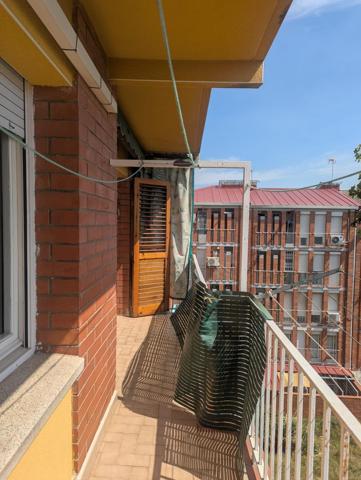 VIVIENDA CON ASCENSOR EN BARRI ANTIC photo 0