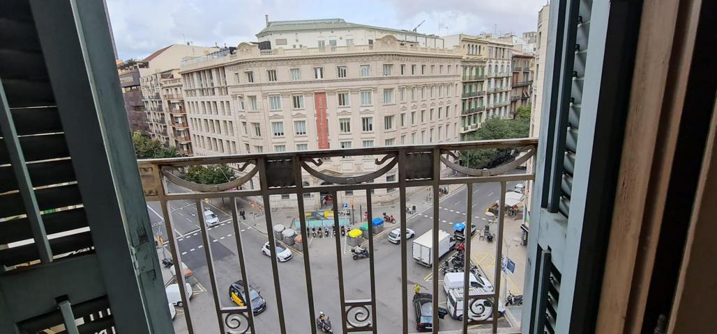 Oficina de alto standing en Balmes Roselló photo 0