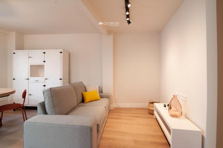 Apartamento reformado de dos Dormitorios junto a la ria photo 0