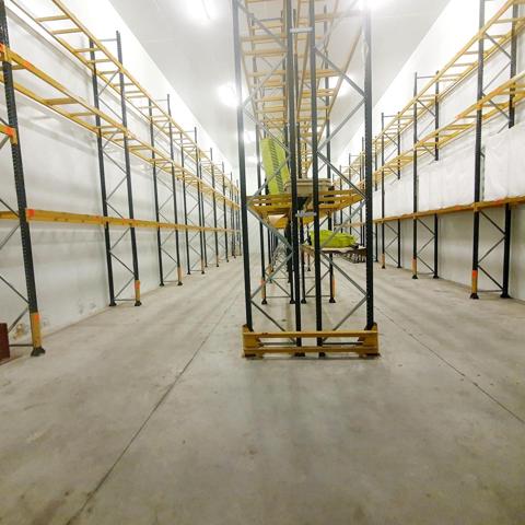 Nave en Zaratamo photo 0