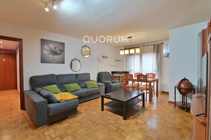 Piso de 3 Habitaciones Y 2 Baños En Miribilla photo 0