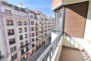 Vivienda Señorial En Ercilla Para Reformar Próxima a Moyua photo 0