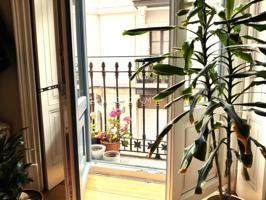 ENCANTADORA VIVIENDA EN BILBAO LA VIEJA photo 0