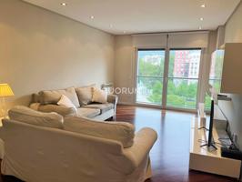 Vivienda de 2 Dormitorios en Plaza Euskadi photo 0
