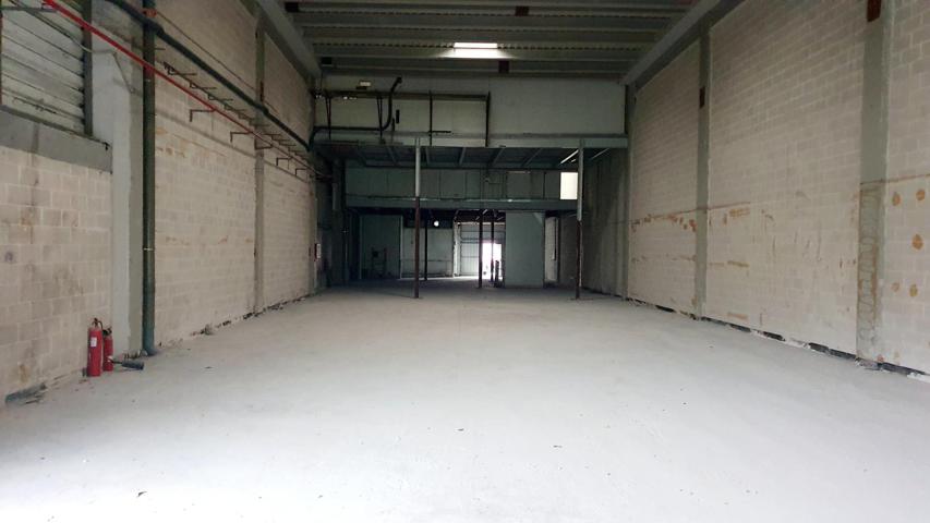 Nave en Ballonti Portugalete photo 0