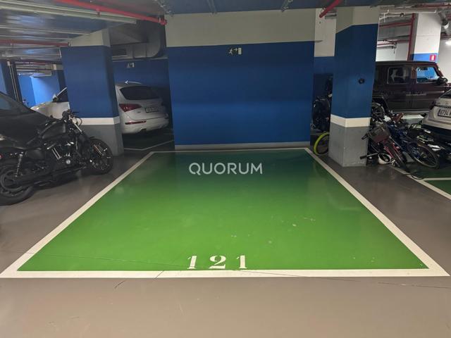 Plaza de Garaje en Plaza Euskadi photo 0