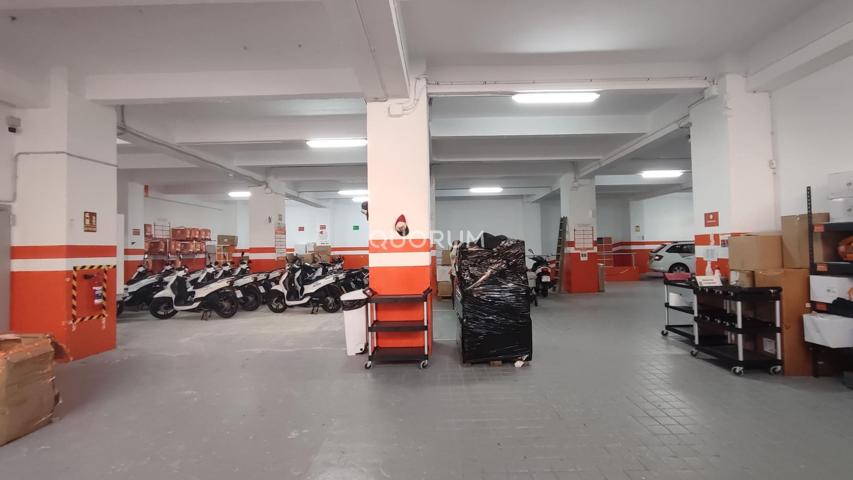 Gran local en alquiler en Gordoniz photo 0