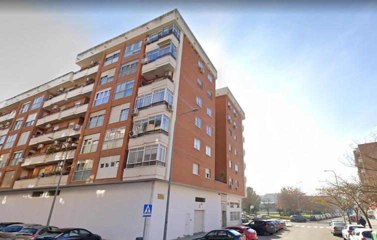 GARAJE EN VENTA VALDEPASILLAS photo 0