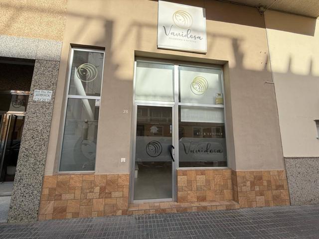 Local zona Mª Auxiliadora photo 0