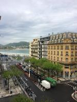 SAN SEBASTIÁN.CENTRO.AVDA. DE LIBERTAD.PISO 4º, ASCENSOR.90M2 ÚTILES.3HAB., 2 BAÑOS.BALCONES. EXTERIOR.VISTAS AL MAR. PRECIOSO. 85 photo 0