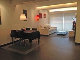 San Sebastián. Centro. Calle Okendo. Pisos muy altos, ascensor. Venta de 2 apartamentos de 1 habitación, salón, cocina, baño. Ter photo 0