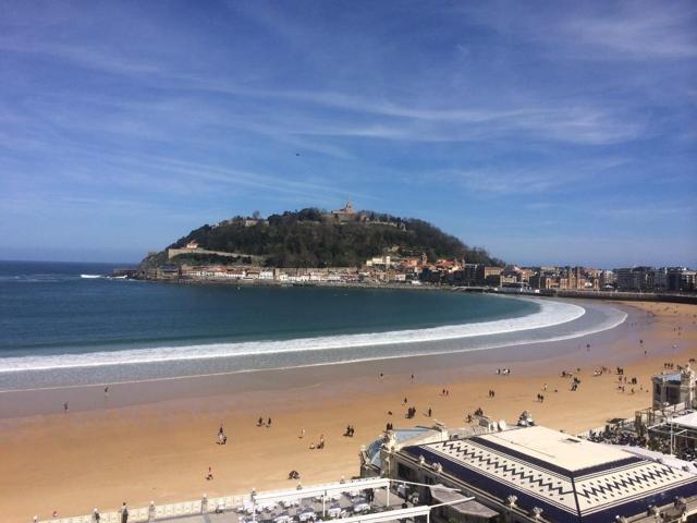 SAN SEBASTIÁN.CENTRO.Pº MIRACONCHA.1º,ASCENSOR. 135M2.3 HAB., SALÓN DOBLE, COC.,2 BAÑOS.TERRAZA.TODO EXTERIOR. VISTAS AL MAR. GARA photo 0