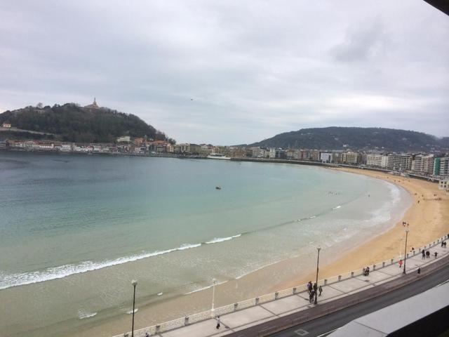SAN SEBASTIÁN. CENTRO. PASEO MIRACONCHA. PISO 5º, ASCENSOR. 130M2. 3 HAB., SALÓN, COCINA, 3 BAÑOS. TERRAZA. GARAJE CERRADO DOBLE,  photo 0