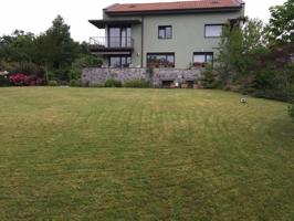 Villa individual en el Golf de Hondarribia de unos 400m2 construidos en parcela de 1500m2.
Gran jardín diseñado por un paisajist photo 0