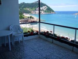 SAN SEBASTIÁN. CENTRO. PASEO MIRACONCHA. PISO DE 125 M2 ÚTILES + TERRAZA DE 20 M2. 3 HAB., SALÓN, COCINA, 2 BAÑOS. VISTAS AL MAR. photo 0