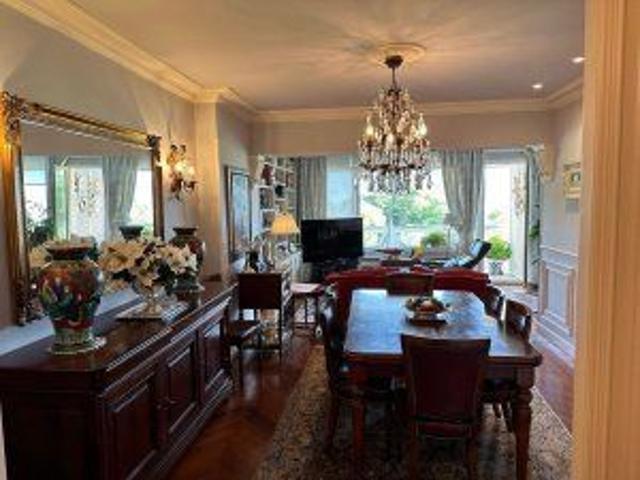 ¡Increíble piso en venta en San Sebastián, en la zona de Ondarreta! Ubicado en el Camino Marbil, esta propiedad se encuentra en un photo 0
