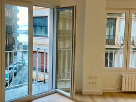 San Sebastián. Centro. 

Vivienda A ESTRENAR, procedente de rehabilitación integral de una única vivienda, en edificio de hormig photo 0