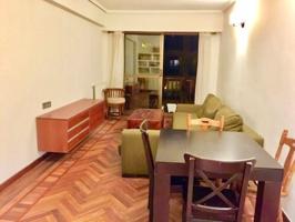 San Sebastián. Gros. Calle José Arana. Piso 4º, con ascensor a cota O, en edificio de hormigón del año 1982. Vivienda de 80 m2 con photo 0