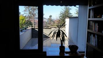 San Sebastian. Zona Amara- Hospitales.

Calle Mendigain.

Villa de 2008.

180 m2 útiles, con jardín de 80 m2 + TERRAZA.

P photo 0