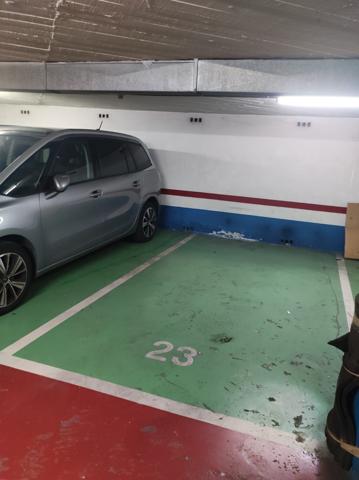 San Sebastián. Amara. 

Plaza Pio XII.

Plaza de garaje de 11 m2. En planta -2. 

Gastos 10,15€-mes, acceso peatonal por el  photo 0