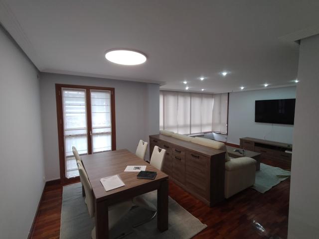 Aretxabaleta.

Calle Errekabarren.

Piso 3º, de 101 m2 útiles + trastero en planta bajocubierta con acceso directamente desde  photo 0