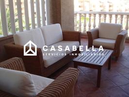 Casabella vende magnifico apartamento todo exterior en La Playa de Cullera con estupendas vistas al mar y a la urbanización privada. photo 0