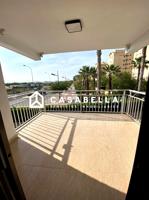Casabella Inmobiliaria vende Piso - Apartamento en El Perellonet con 3 habitaciones, dos baños y plaza de garaje. photo 0