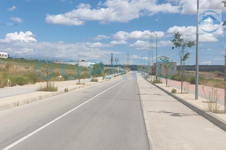 Inmobiliaria Gopard vende parcela terciaria en el Monte de la Villa photo 0