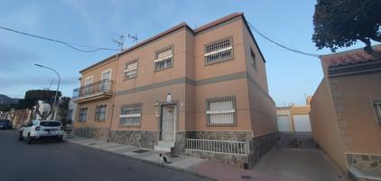 Casa En venta en Calle Severo Ochoa, La Mojonera photo 0