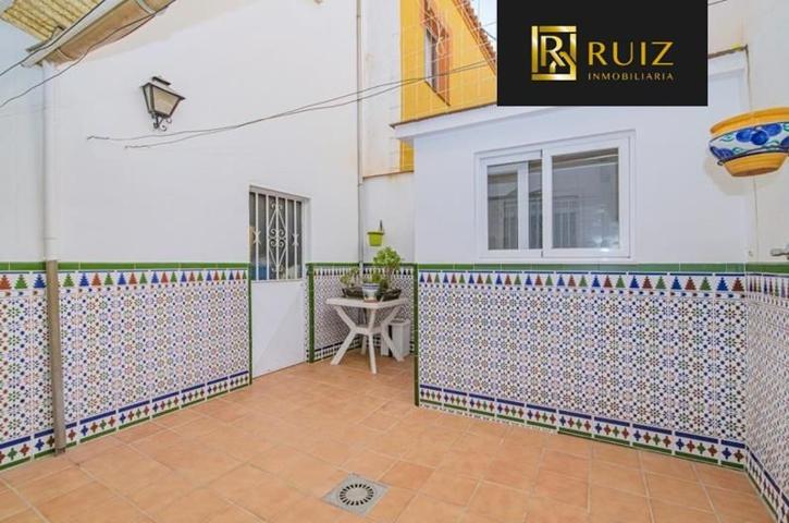 Casa En venta en Barrio De Zaidín, Granada Capital photo 0