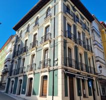 SE VENDE PISO DE TRES HABITACIONES TOTALMENTE REFORMADO EN EL CENTRO DE CANDAS photo 0