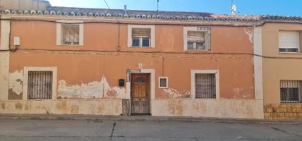 Casa En venta en Calle Teruel, Remolinos photo 0