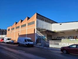Industrial En venta en Calle De Quevedo, Oviedo photo 0