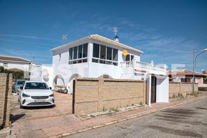 Casa En venta en Centro - Torre De La Higuera, Almonte photo 0