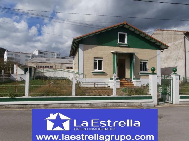 Casa en venta en Grado, 3 dormitorios. photo 0