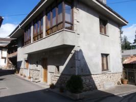 Casa en venta en Grado, 3 dormitorios. photo 0