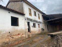Casa En venta en Las Regueras photo 0