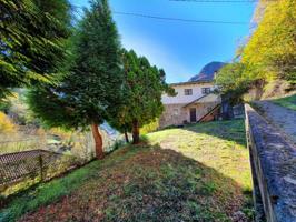 Casa en venta en Belmonte De Miranda, 3 dormitorios. photo 0