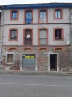 Edificio en venta en Trubia. photo 0