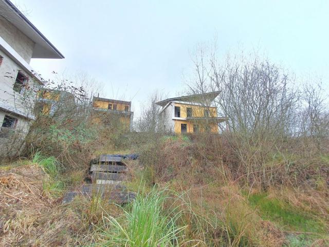 Terreno Urbano en venta en Latores. photo 0